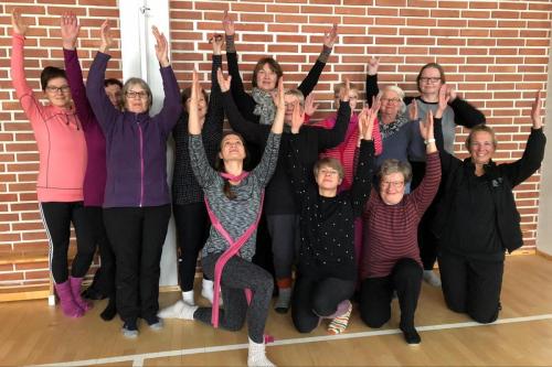 Joogalauantai 26.10.2019. ohjasi pilates- ja joogaohjaaja Minna Ruotsalainen.